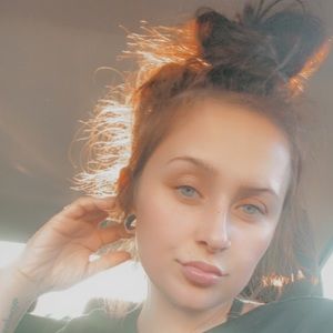 Meet your Posher, Tay